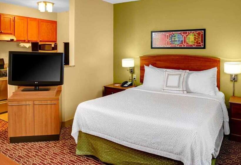 Отель Hawthorn Extended Stay By Wyndham Cincinnati Ne/mason