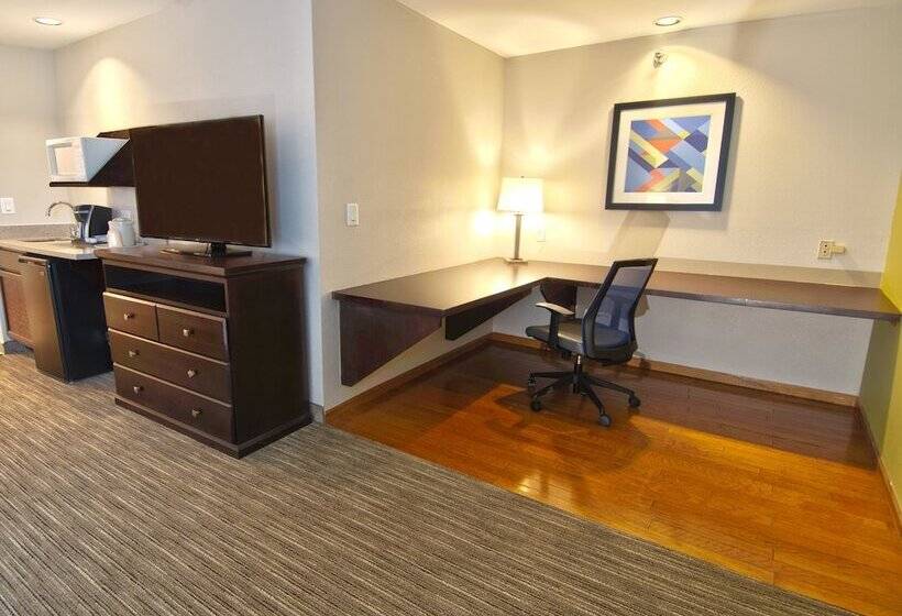 בית מלון כפרי Holiday Inn Express & Suites Chicago Libertyville, An Ihg