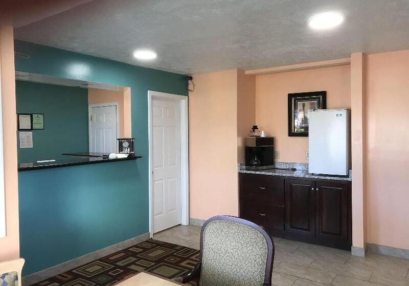 هتل Rodeway Inn Oxford