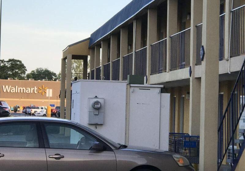 هتل Rodeway Inn Oxford