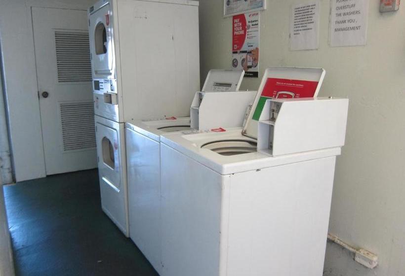 فندق Pagoda Hilo Bay