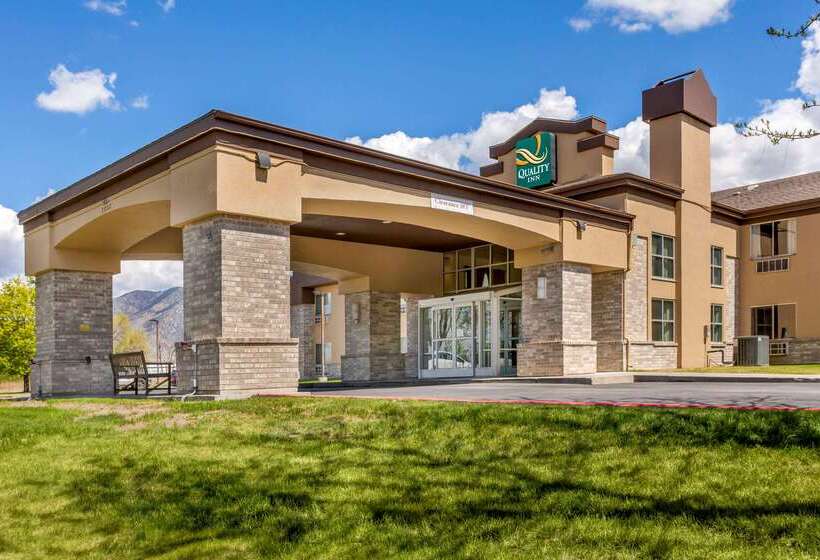 호텔 Quality Inn Logan Near University