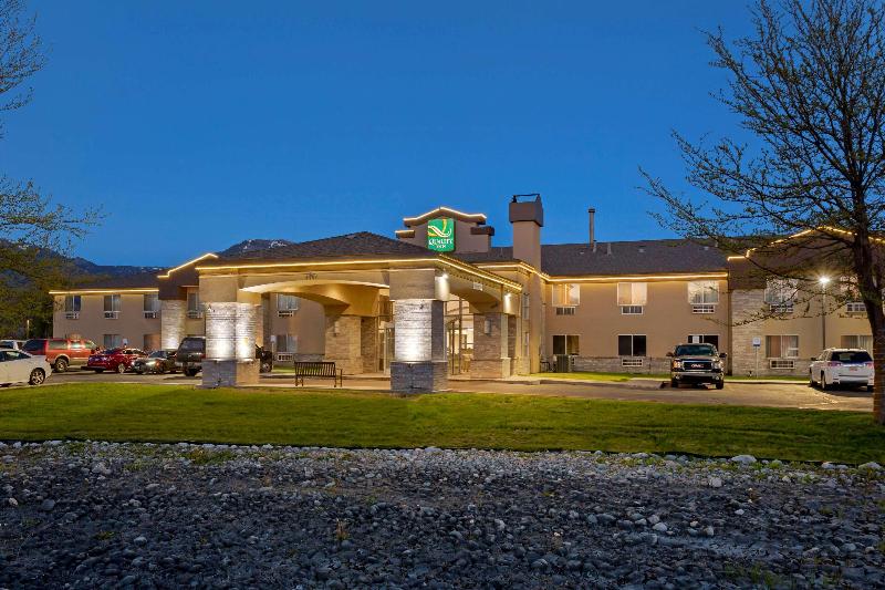 호텔 Quality Inn Logan Near University