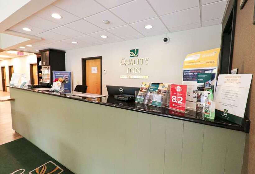 فندق Quality Inn Shelburne  Burlington