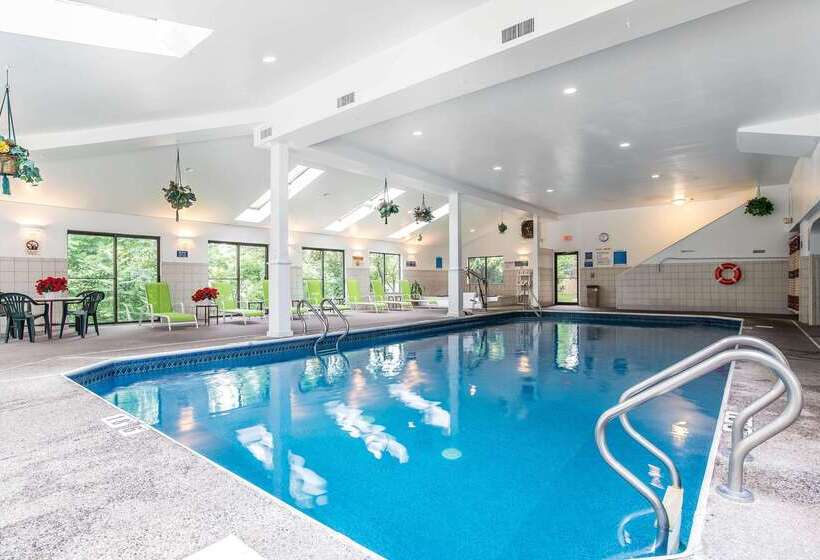فندق Quality Inn Shelburne  Burlington