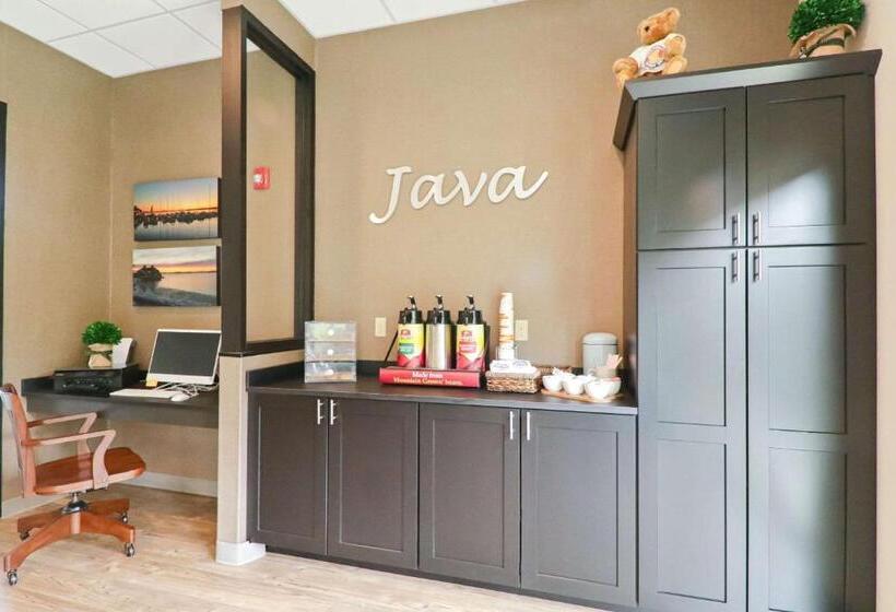 فندق Quality Inn Shelburne  Burlington