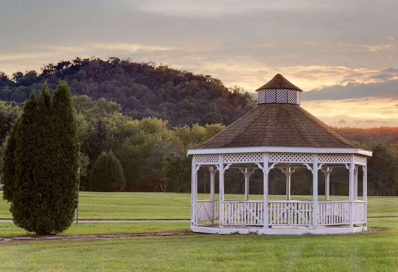 فندق Ramada By Wyndham Richland Center