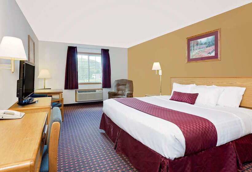 فندق Ramada By Wyndham Richland Center