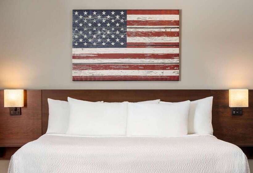 فندق Ramada By Wyndham Richland Center