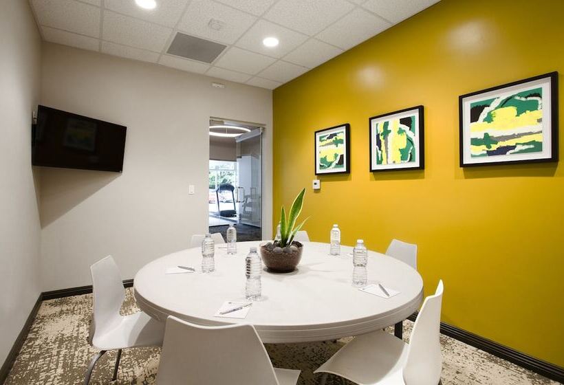 Redac Gateway Hotel Torrance