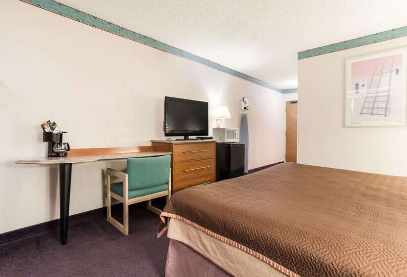 בית מלון כפרי Rodeway Inn