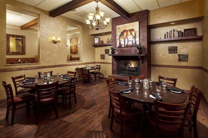 Отель Roosevelt Grand Dakota, Surestay Collection By Best Western