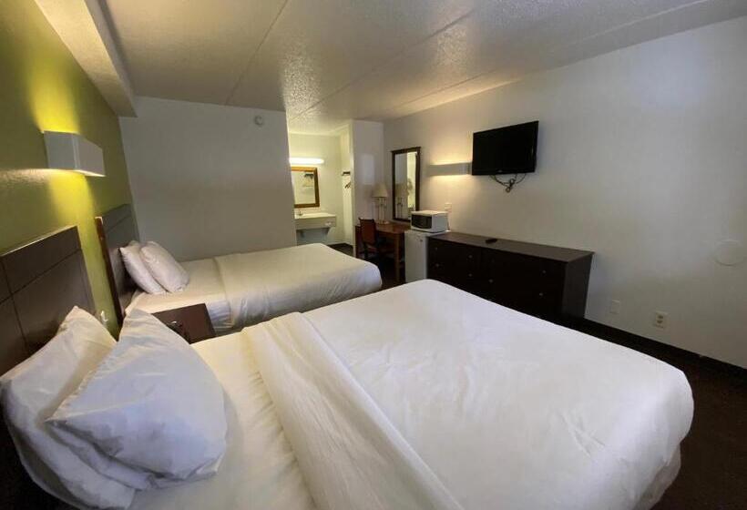 فندق Skylight Inn Willoughby   Cleveland Mentor