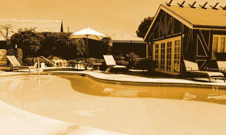 호텔 Solvang Inn & Cottages