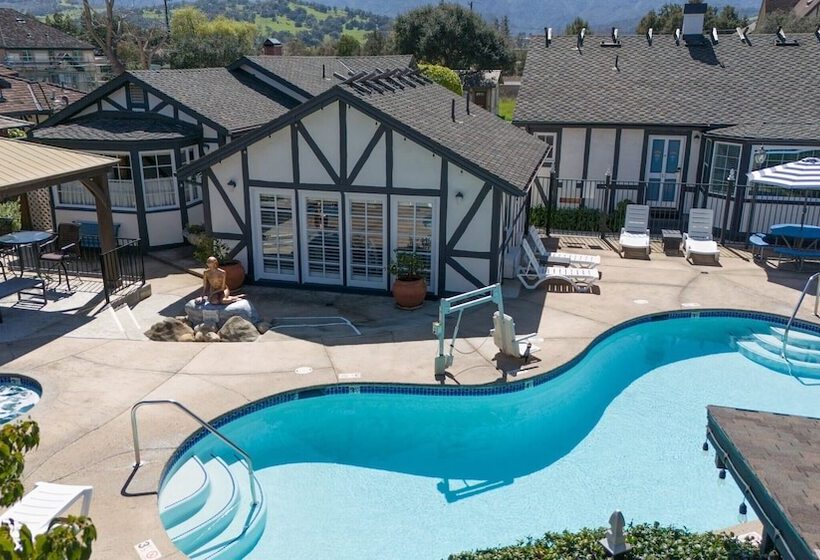 בית מלון כפרי Solvang Inn & Cottages