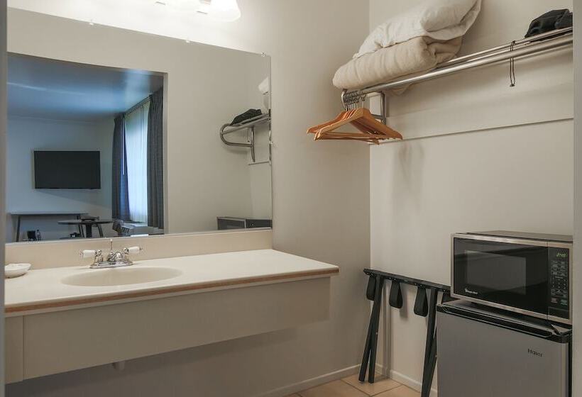 בית מלון כפרי Solvang Inn & Cottages