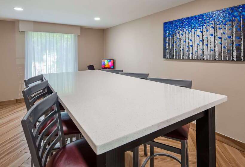 Surestay Hotel By Best Western Florence