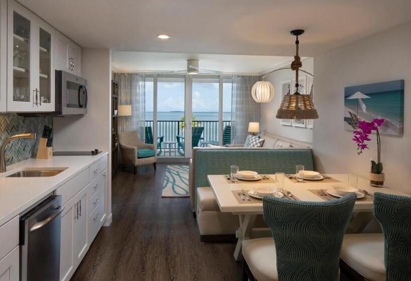 בית מלון כפרי The Laureate Key West