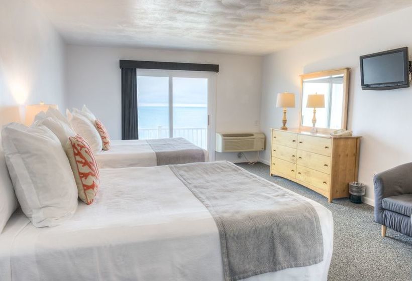 ホテル The Three Seasons Resort