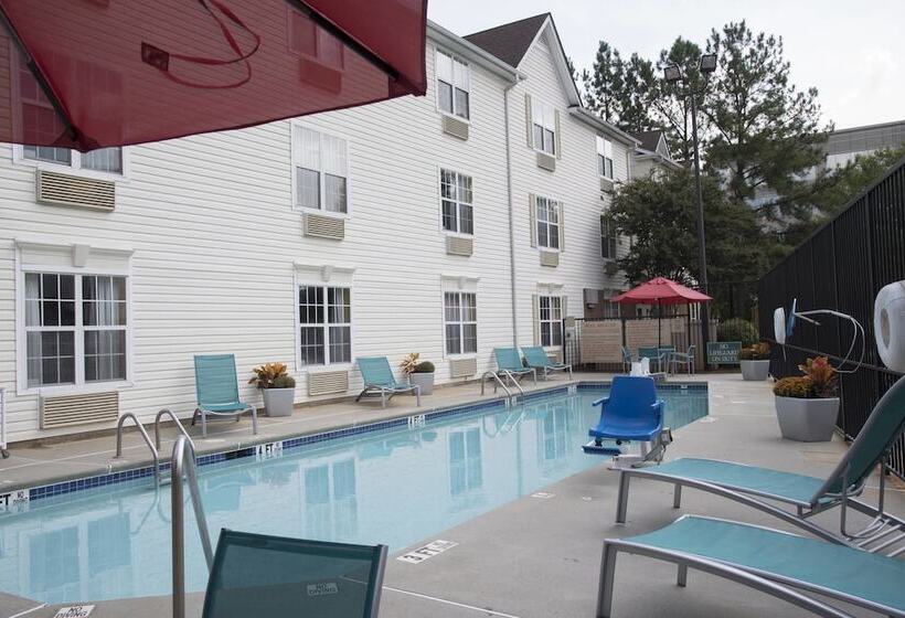 فندق Towneplace Suites By Marriott Atlanta Alpharetta