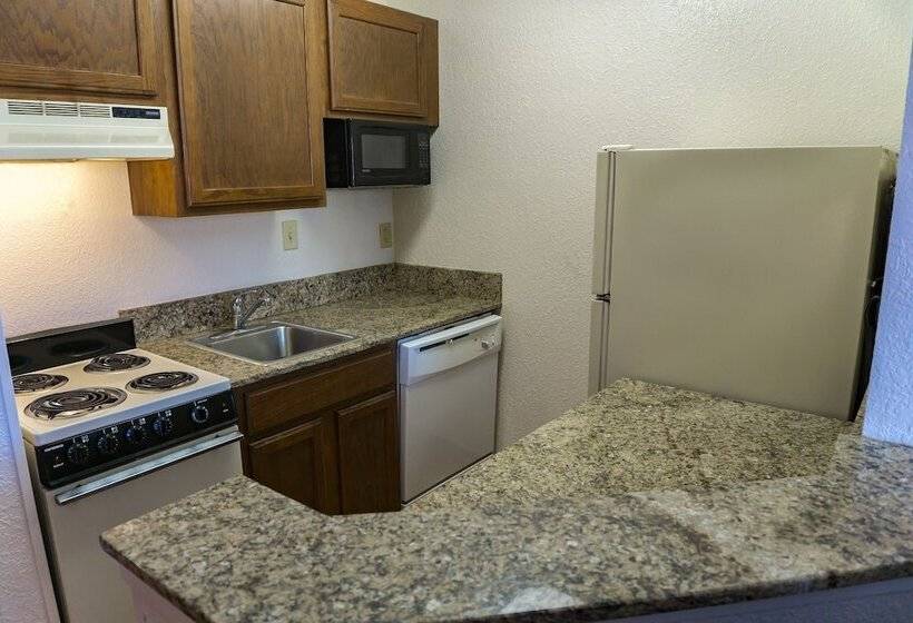 Отель Siegel Select Montgomery