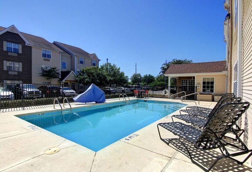 Отель Siegel Select Montgomery