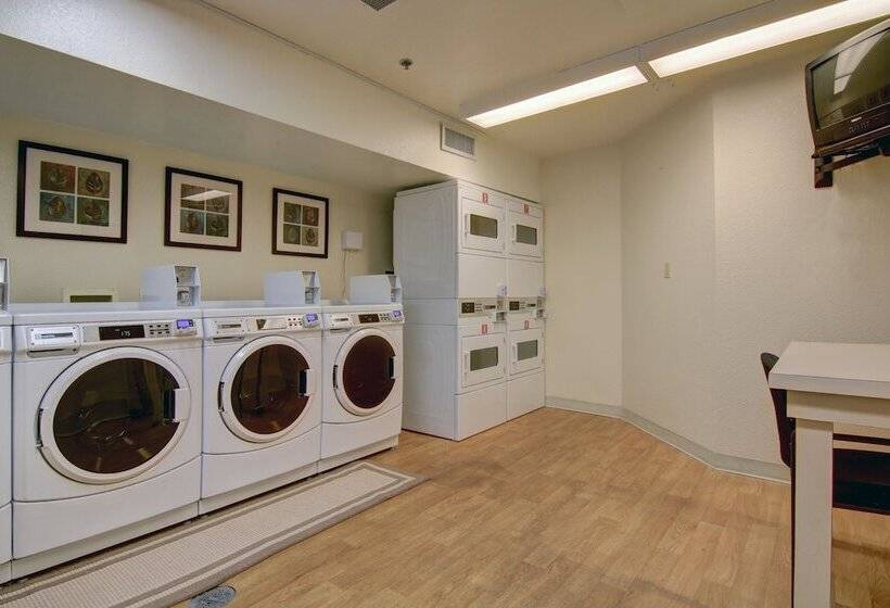 Отель Siegel Select Montgomery