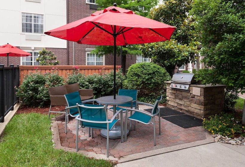 Отель Towneplace Suites Dallas Arlington North