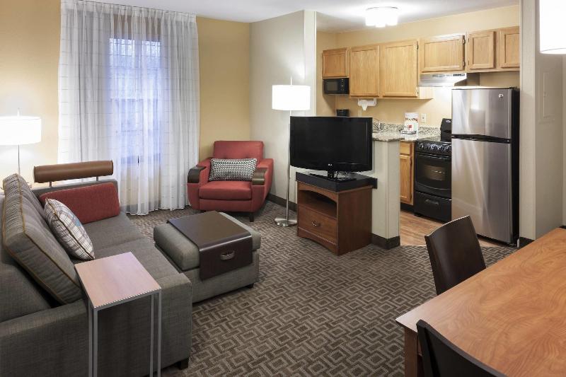 בית מלון כפרי Towneplace Suites Dallas Las Colinas