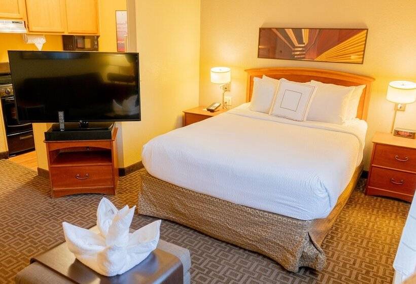 בית מלון כפרי Towneplace Suites Dallas Las Colinas