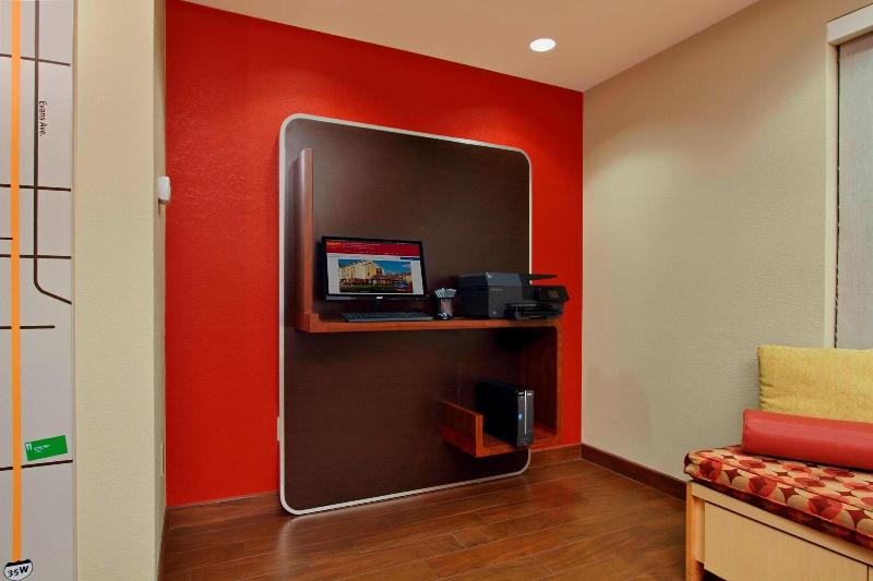 فندق Towneplace Suites Fort Worth Southwest Tcu Area