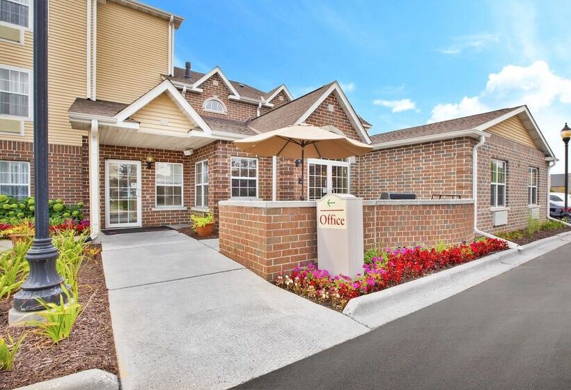 فندق Towneplace Suites By Marriott Brookfield