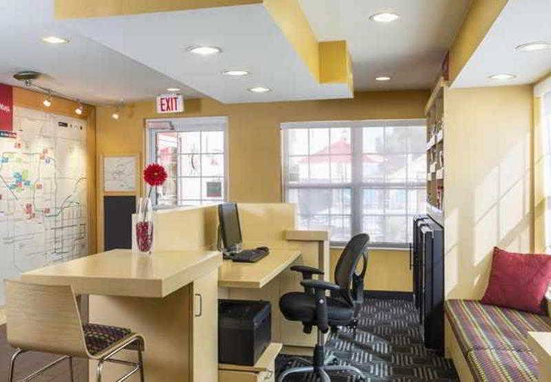 Отель Towneplace Suites Phoenix North