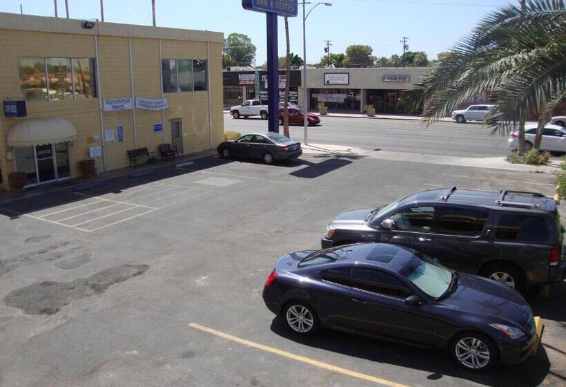 호텔 Townhouse Inn And Suites