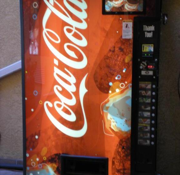 ホテル Travelers Inn Phoenix