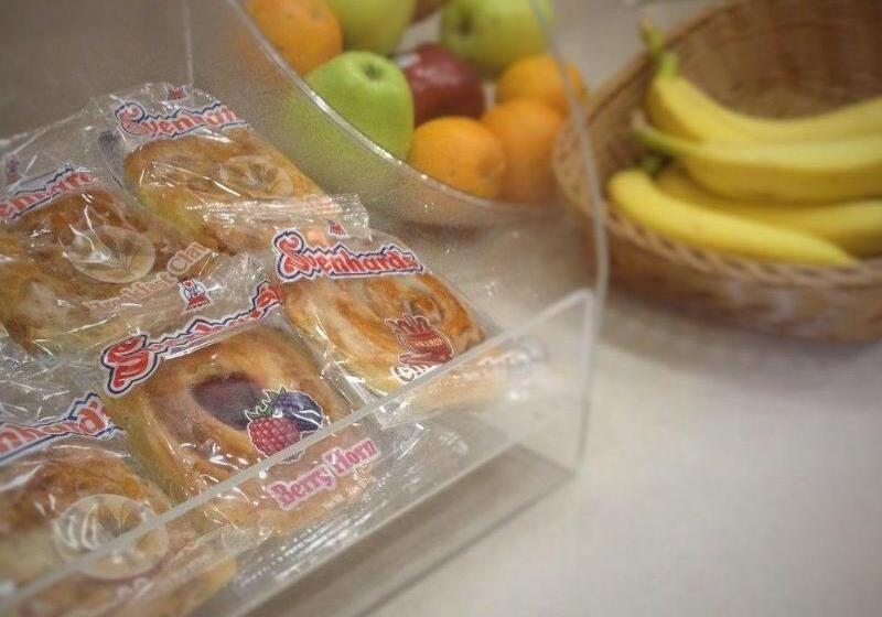 ホテル Travelers Inn Phoenix