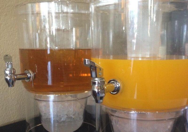 ホテル Travelers Inn Phoenix