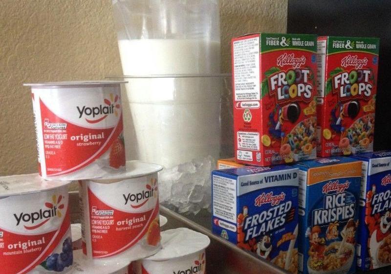 ホテル Travelers Inn Phoenix