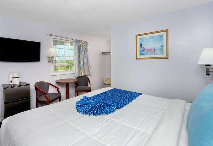 فندق Travelodge By Wyndham Cape Cod Area