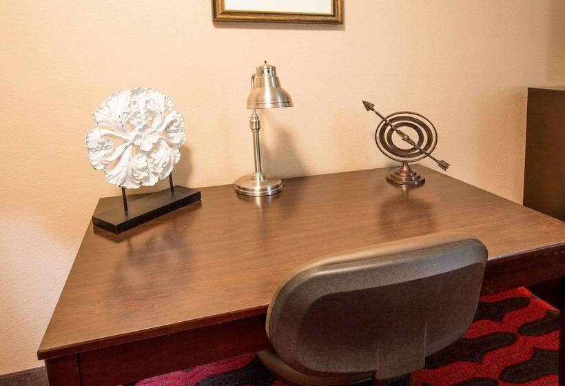 فندق Travelodge By Wyndham East Portland/gresham