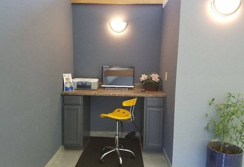 فندق Travelodge By Wyndham Lake George Ny