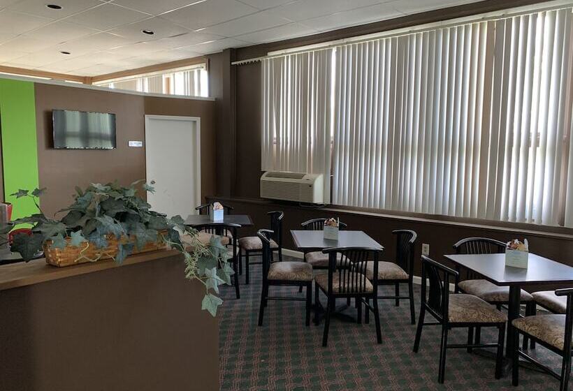 فندق Travelodge By Wyndham Lake George Ny