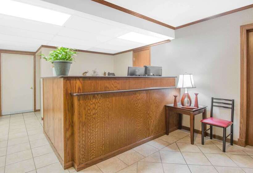 فندق Travelodge By Wyndham Mansfield