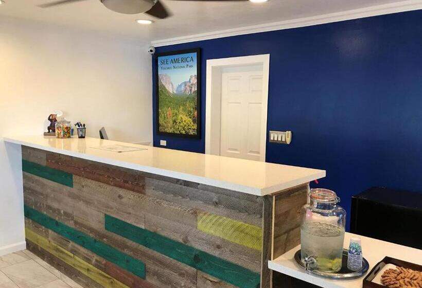 فندق Travelodge By Wyndham Merced Yosemite