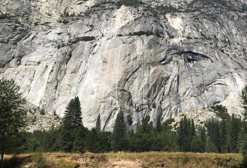 فندق Travelodge By Wyndham Merced Yosemite