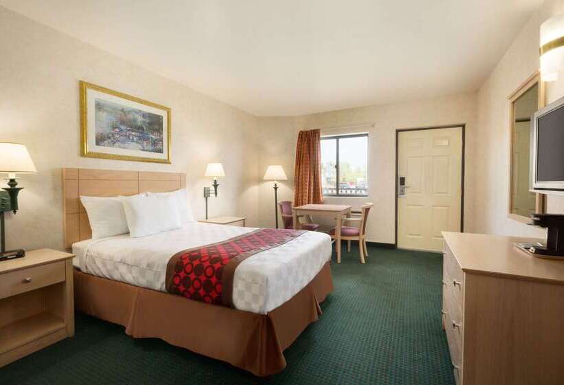 호텔 Travelodge By Wyndham Niagara Falls   New York
