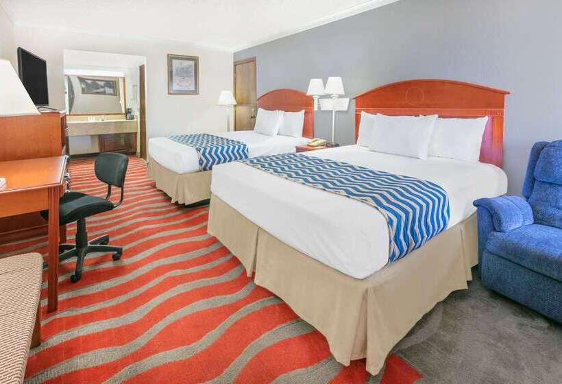 בית מלון כפרי Travelodge Inn & Suites By Wyndham Norman