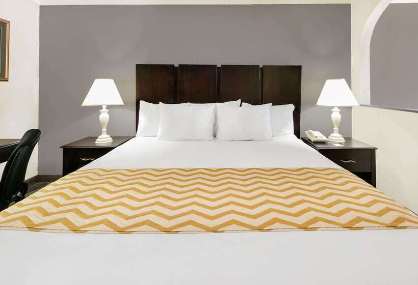 בית מלון כפרי Travelodge Inn & Suites By Wyndham Norman