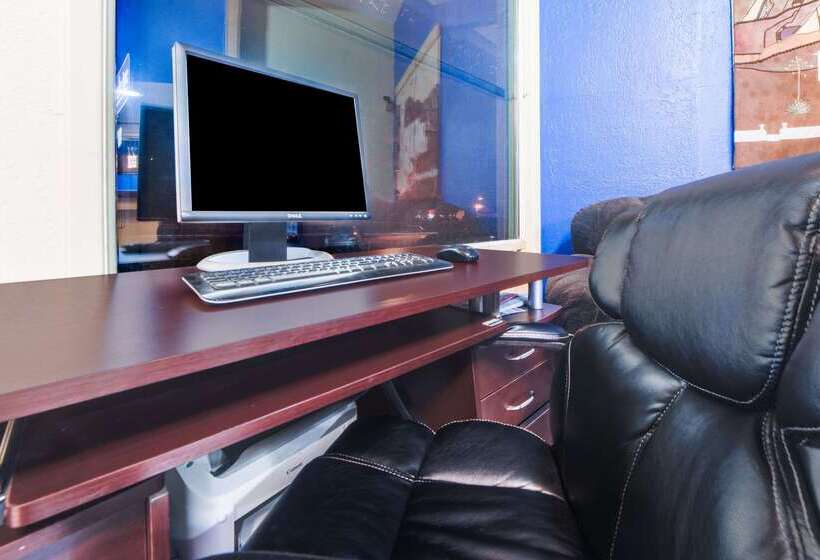 酒店 Travelodge By Wyndham Ruidoso