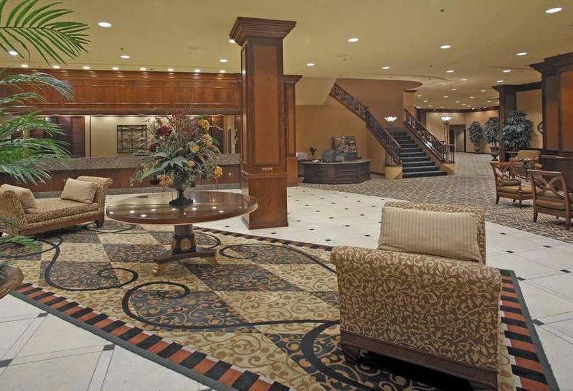 هتل Travelodge Lafayette